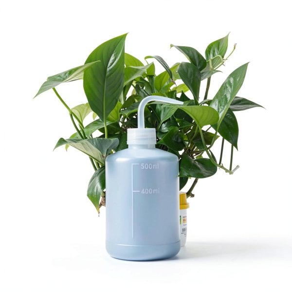 Valchoose 2Pack 500ml Squeeze Bottle 16.9oz, No Spill Wash Bottles Large with Handy Measurement Lines, Wash Bottles Squeeze Spout Flowing Well-2